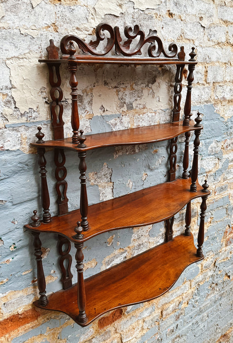 Étagère en acajou