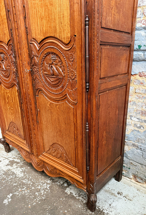 Armoire normande