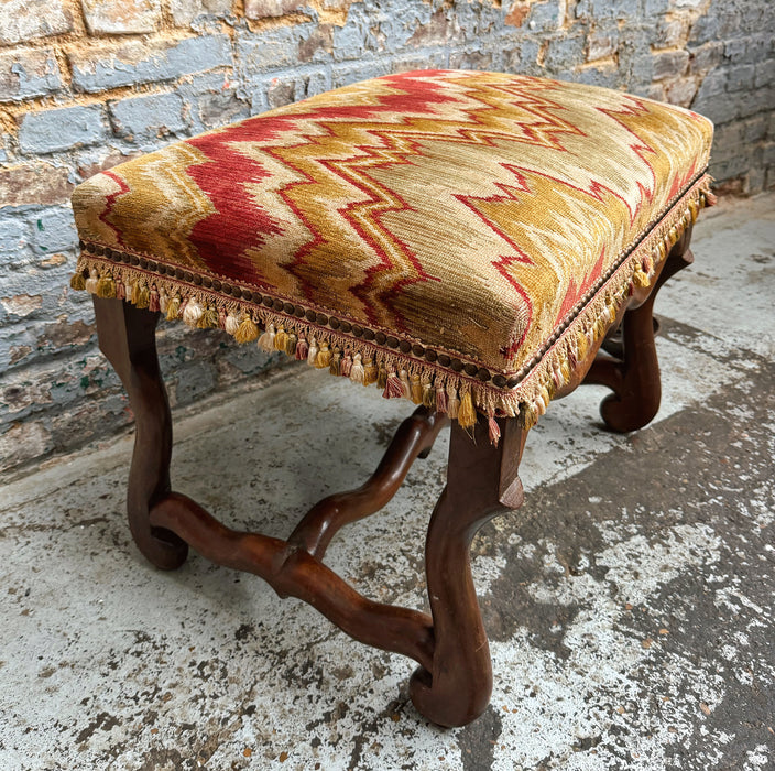 Banquette en noyer