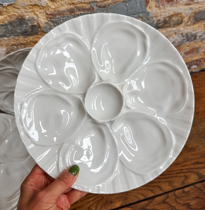 Série d'assiettes à huîtres