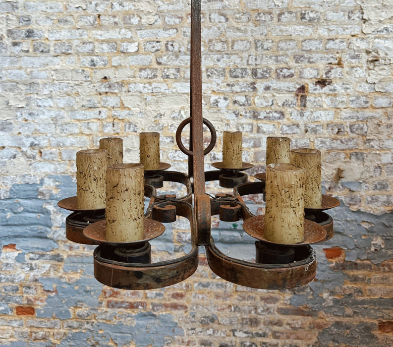 Lustre en fer forgé