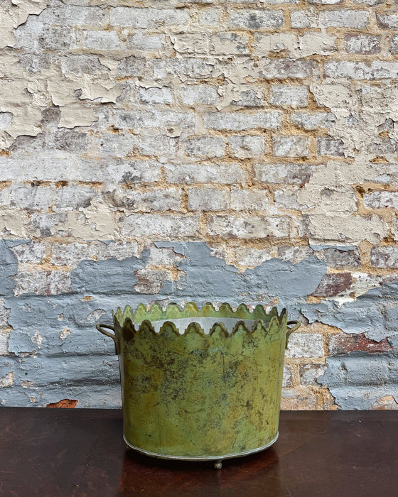 Jardinière en tôle