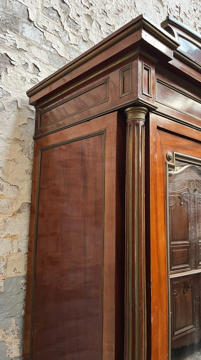 Armoire Louis XVI