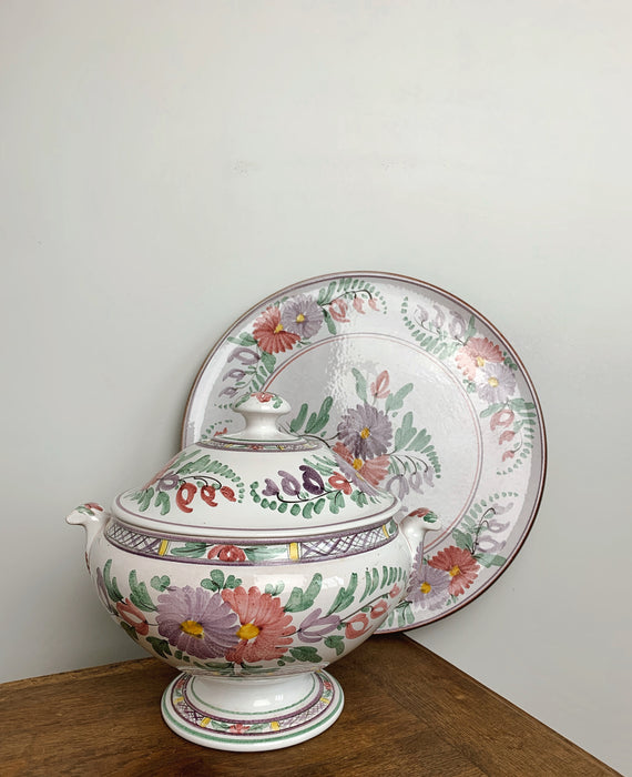 Tureen and dish