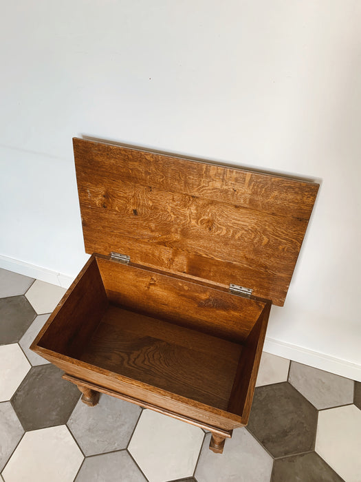 Oak chest