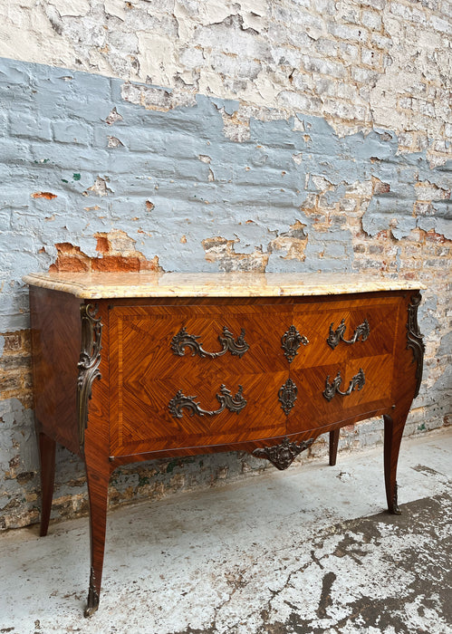 Louis XV chest of drawers