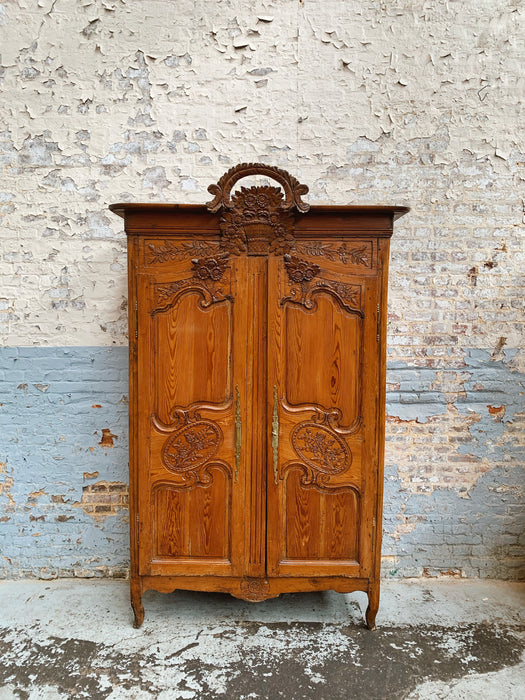 Armoire normande