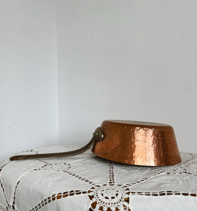 Copper saucepan